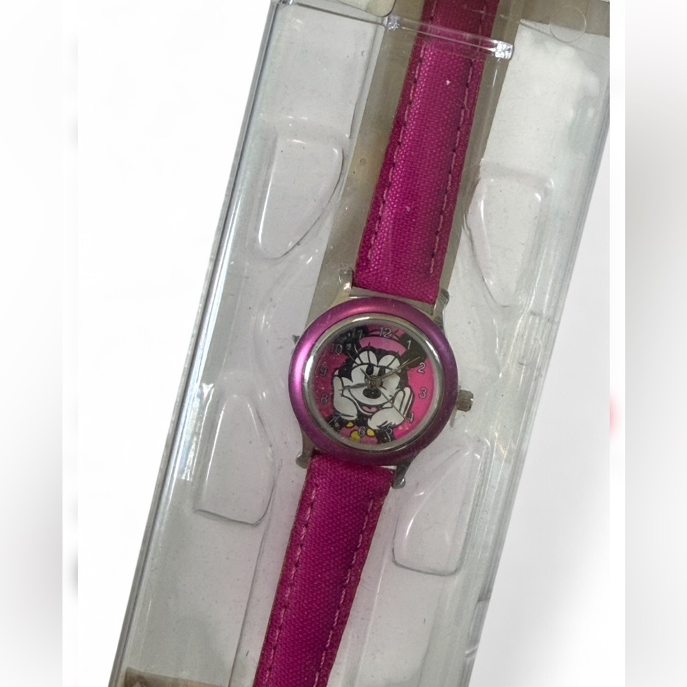 ✨Rare Vintage Disney Store Minnie Mouse Watch✨